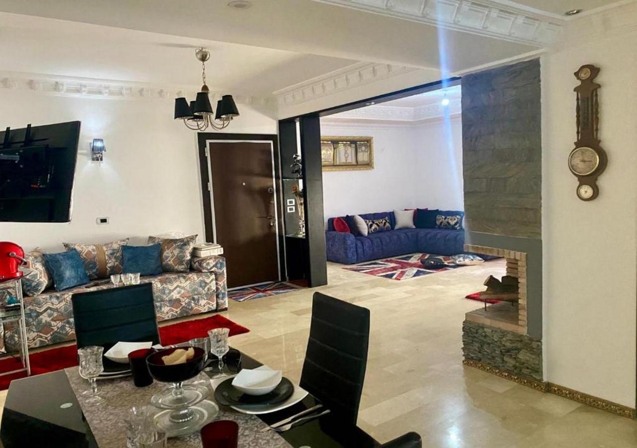 Apartment Seven